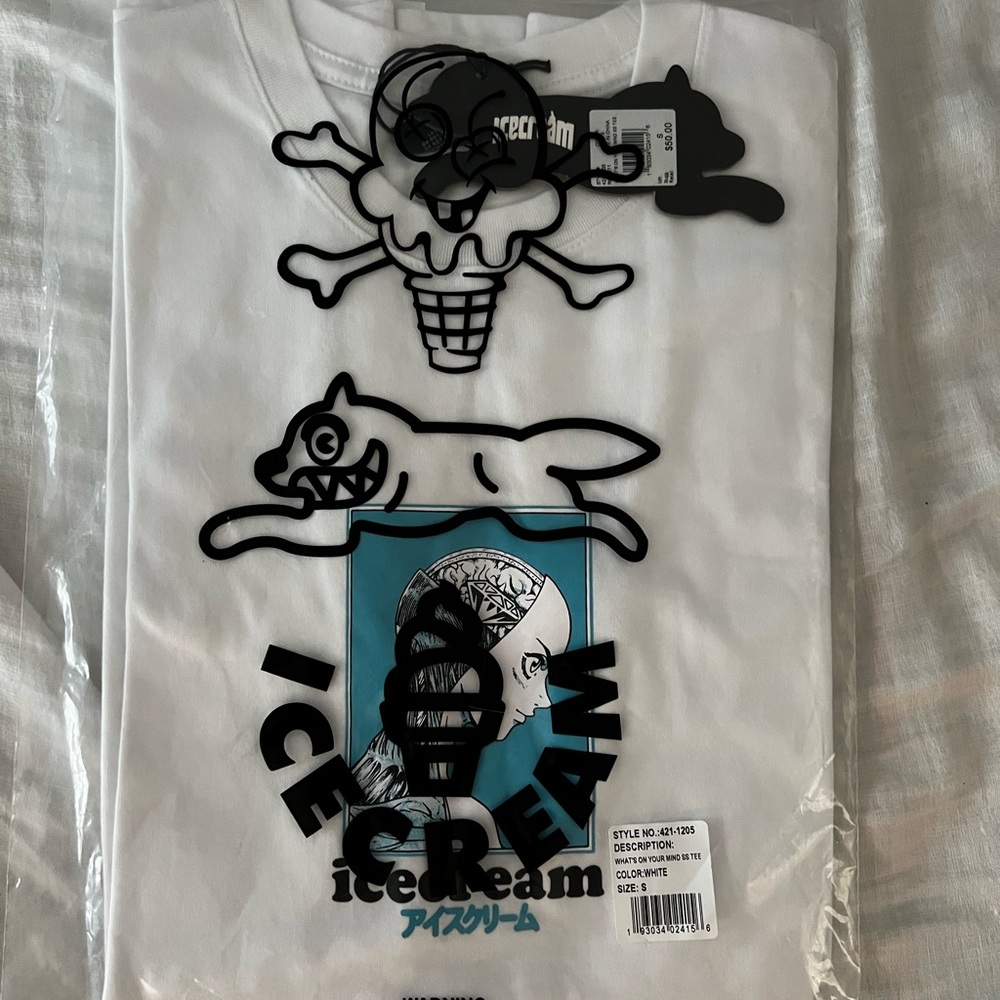 Ice Cream What’s on Your Mind tee. NWT size small